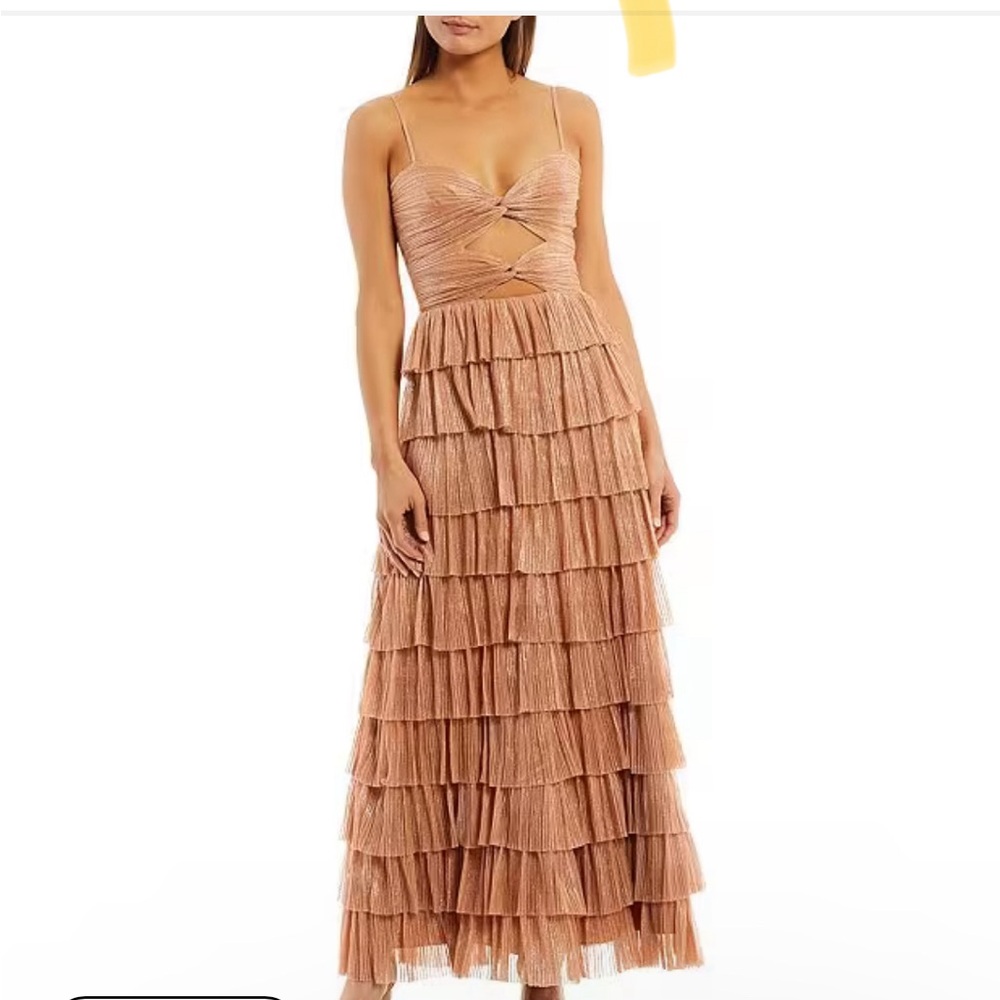Grace Metallic Plisse Sweetheart Neck Cut-Out Tiered Dress